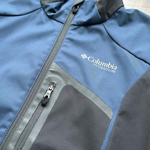Columbia Titanium Jacket - Picture 3 of 13